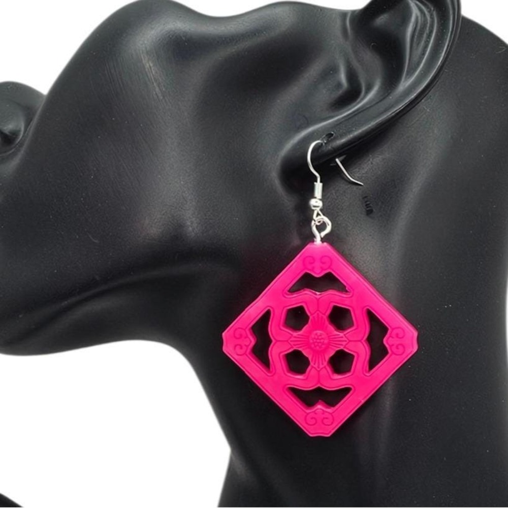 Handmade Jumbo Hot Magenta Pink Jade Tile Breezeway Dangle‎ Earrings Tiki Retro